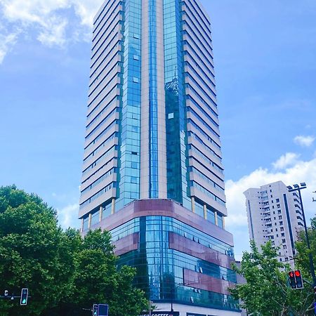 Lemon Hotel - Metro Line 1 Line 7 Changshu Road 200 Meters เซี่ยงไฮ้ ภายนอก รูปภาพ